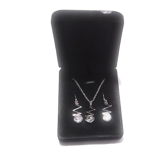 Gift box for women - Zig zag necklace &amp; earrings set
