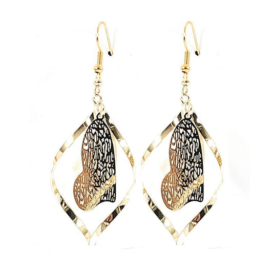 Fancy gold-colored falling heart earrings