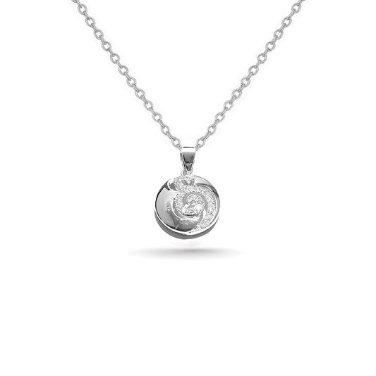 Rhodium-plated chain necklace and snail pendant