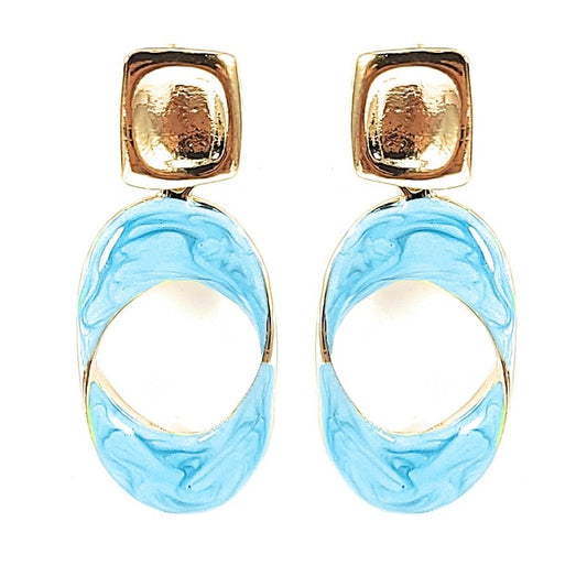 Fancy falling mother-of-pearl earrings in gold and sky blue color