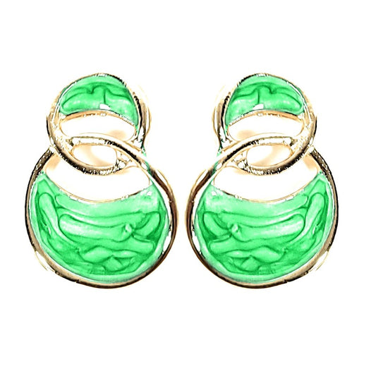 Fancy pearly earrings in gold and green color