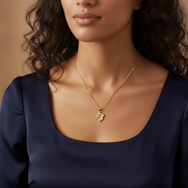 Collier pour femme doré chaîne ornée d'un pendentif étincelant Colliers plaqué or Bijouxmode
