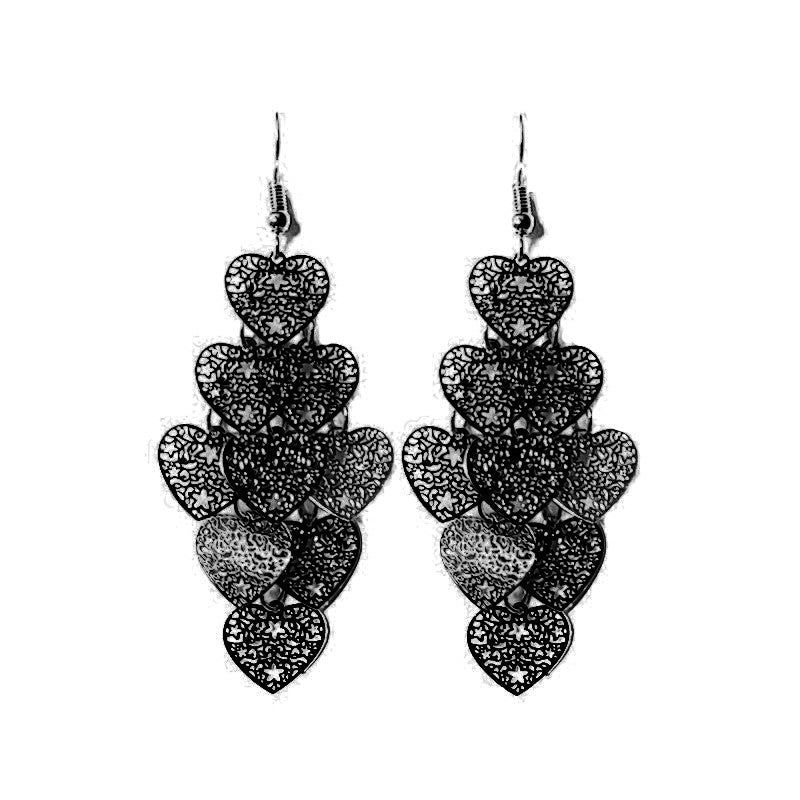 Fancy filigree earrings multitude of black hearts