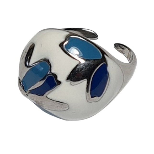 Stainless steel ring with blue and white enamel flower