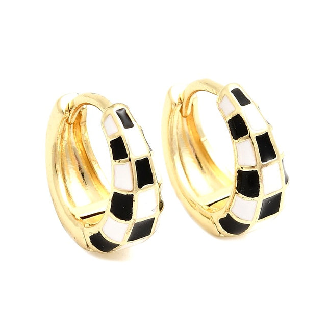 Boucles d'oreilles Créoles dorées à l'or fin damier nacre noir et blanc