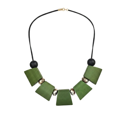 Collier fantaisie - style bohème plastron bois vert