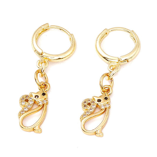 Boucles d'oreilles chaton zirconiums sertis