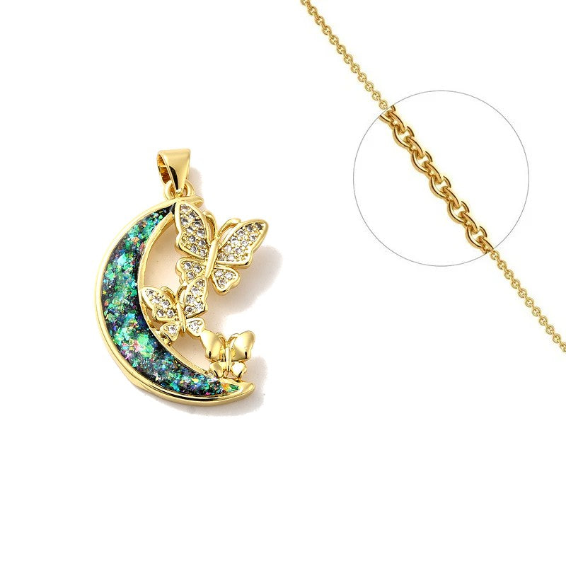 Chain necklace and flying butterfly pendant with zirconiums