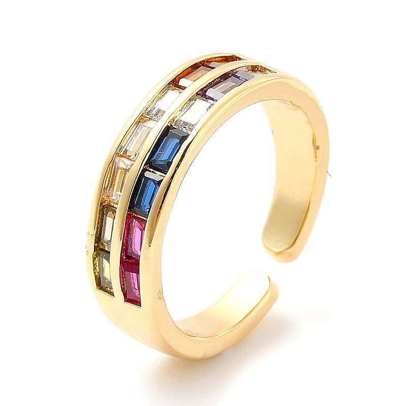 Anillo de mujer ajustable con circonitas en juego alianza de colores.