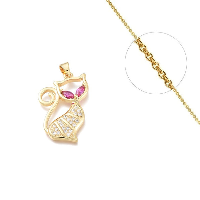 Collier chaîne et pendentif chat zirconiums sertis fushia Colliers plaqué or Bijouxmode