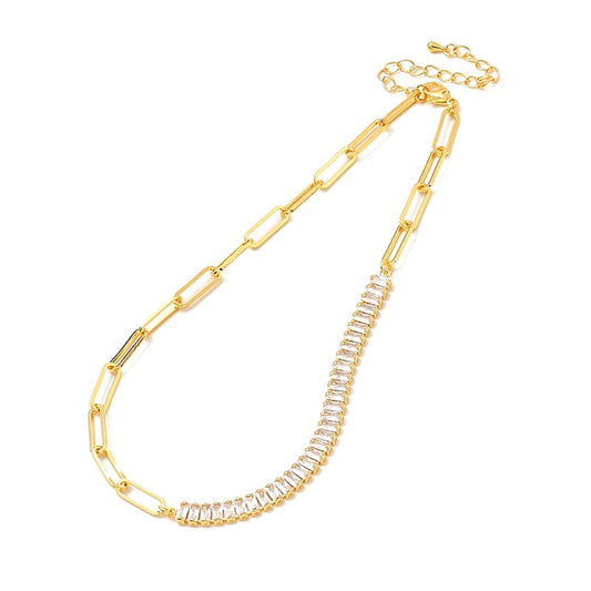 Collier chaîne trombone et zirconiums blancs plaqué 18K