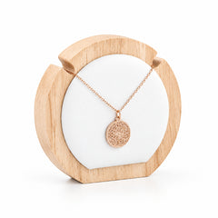 Présentoir bois cuir PU blanc pour collier 9*9 cm