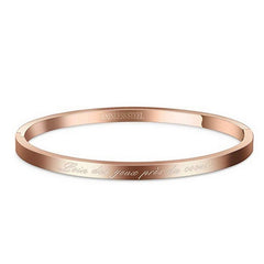 Bracelet message en acier pour femme - Couleur Or rose - ' Loin des yeux près du coeur ' Bijouxmode